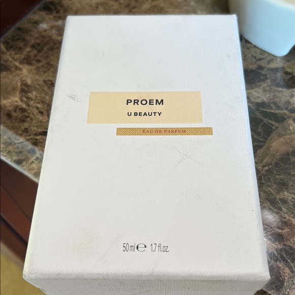 U Beauty PROEM Eau de Parfum 50 ml - Picture 3 of 8